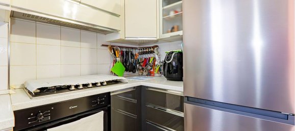 3-salle Appartement à Senago, Italy No. 154751 19