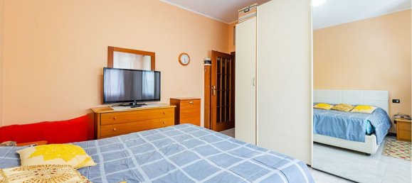 3-salle Appartement à Senago, Italy No. 154751 15