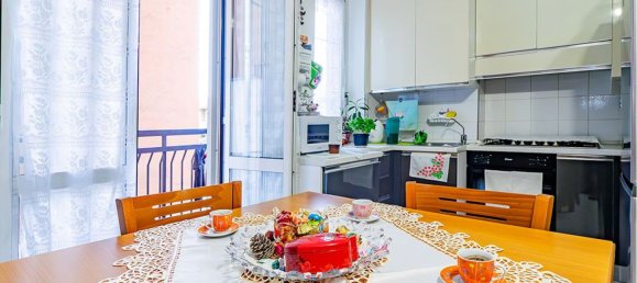 3-salle Appartement à Senago, Italy No. 154751 18