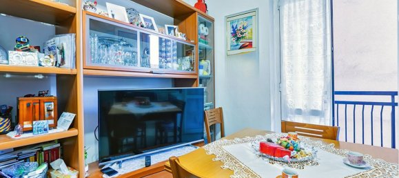 3-salle Appartement à Senago, Italy No. 154751 22