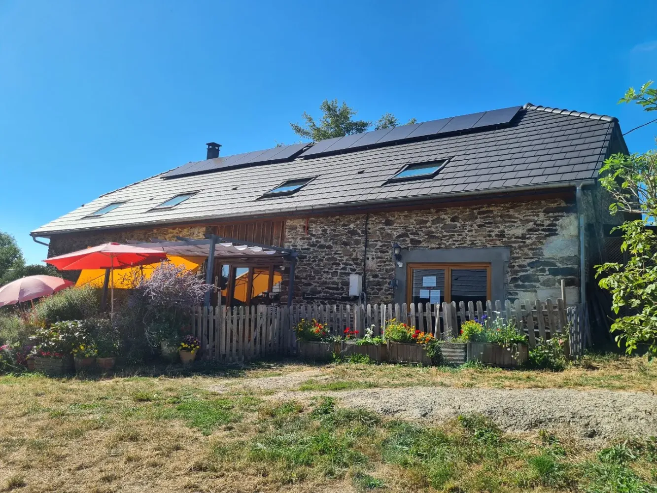 8 bedrooms House in Correze, France No. 351054