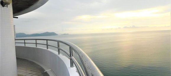 2 bedrooms Condo in Pattaya, Thailand No. 1070 4