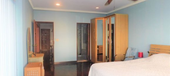 2 bedrooms Condo in Pattaya, Thailand No. 1070 13