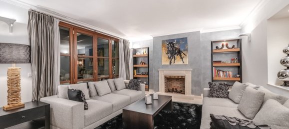 6 bedrooms Villa in Marbella, Spain No. 10060 4