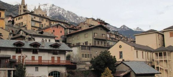 4 غرف نوم منزل ذو طابقين في Saint Vincent, Italy رقم 371076 22