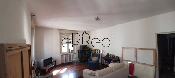 4 Schlafzimmer Wohnung in Mantua, Italy, Nr. 346781 12