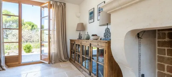 4 Schlafzimmer Haus in Uzes, France, Nr. 350055 6
