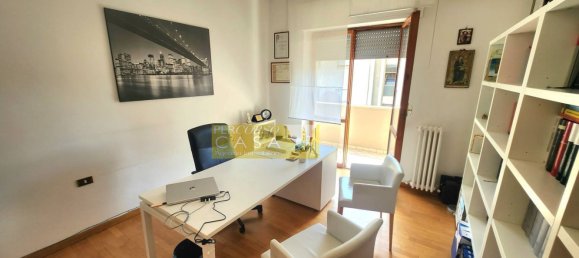 5 rooms Apartment in Tortoreto, Italy No. 96990 7