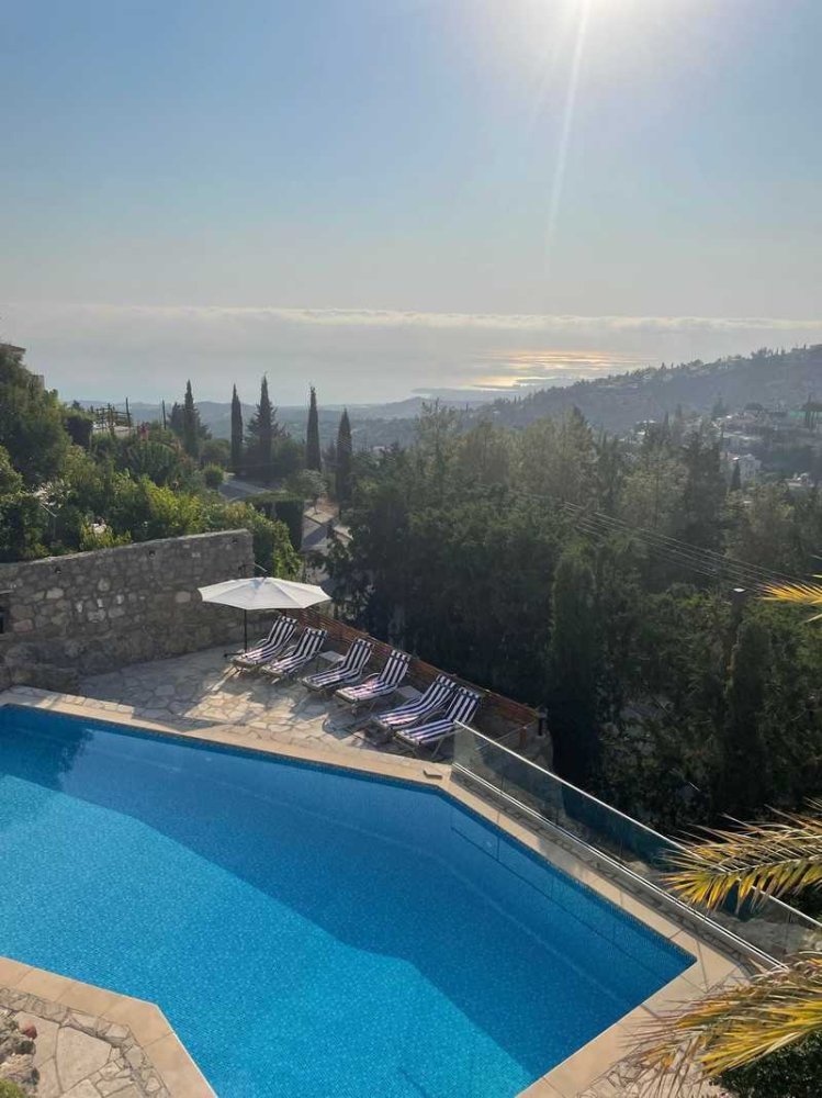 3 bedrooms Villa in Tala, Cyprus No. 19881