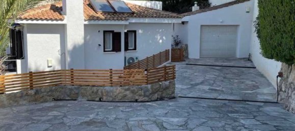 3 bedrooms Villa in Tala, Cyprus No. 19881 8