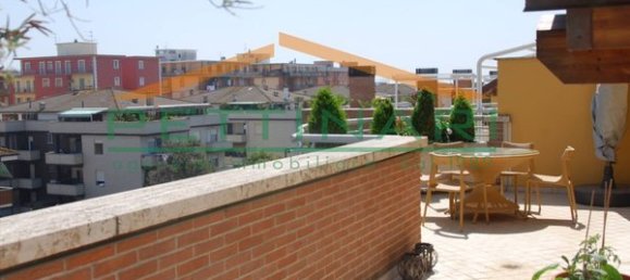4 rooms Penthouse in Porto Recanati, Italy No. 72475 4