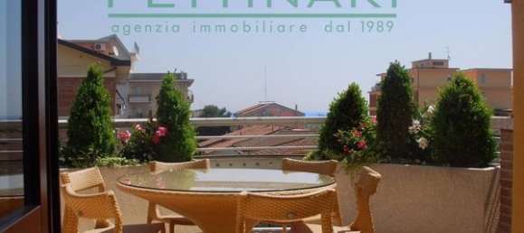 4 rooms Penthouse in Porto Recanati, Italy No. 72475 9