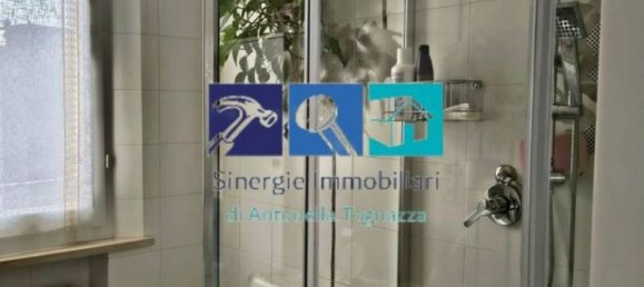 2 bedrooms Apartment in Ancona, Italy No. 273955 10