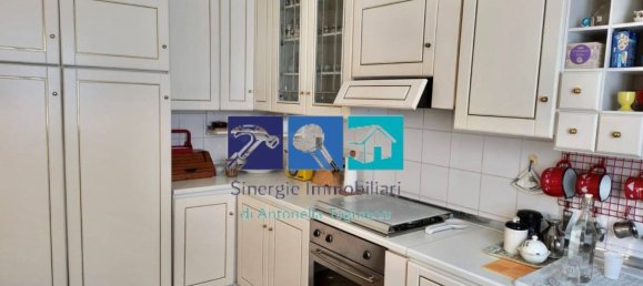 2 bedrooms Apartment in Ancona, Italy No. 273955 4