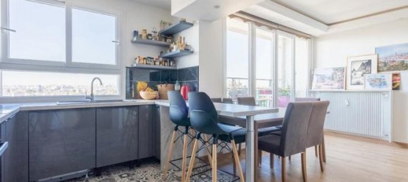 2 Schlafzimmer Wohnung in Les Pavillons-sous-Bois, France, Nr. 312357 3