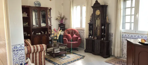 Villa de 4 dormitorios en Almada, Portugal No. 98194 7