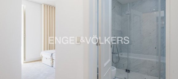 5 غرف نوم منزل ذو طابقين في Lisbon, Portugal رقم 105225 27