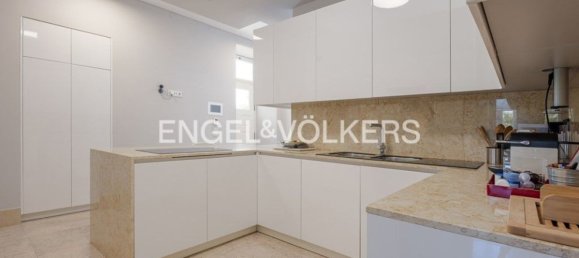 5 غرف نوم منزل ذو طابقين في Lisbon, Portugal رقم 105225 12