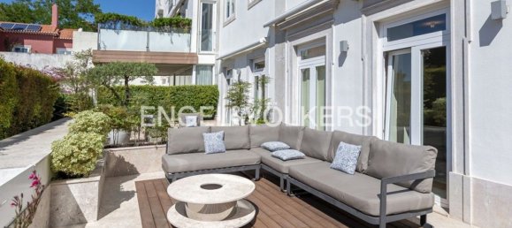 5 غرف نوم منزل ذو طابقين في Lisbon, Portugal رقم 105225 42