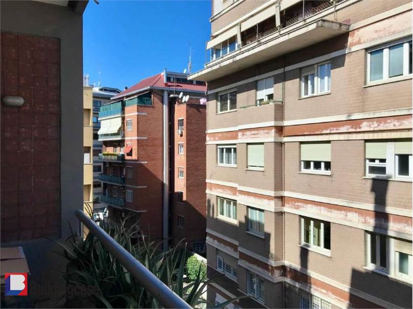 Apartamento de 2 habitaciónes en Rome, Italy No. 190258