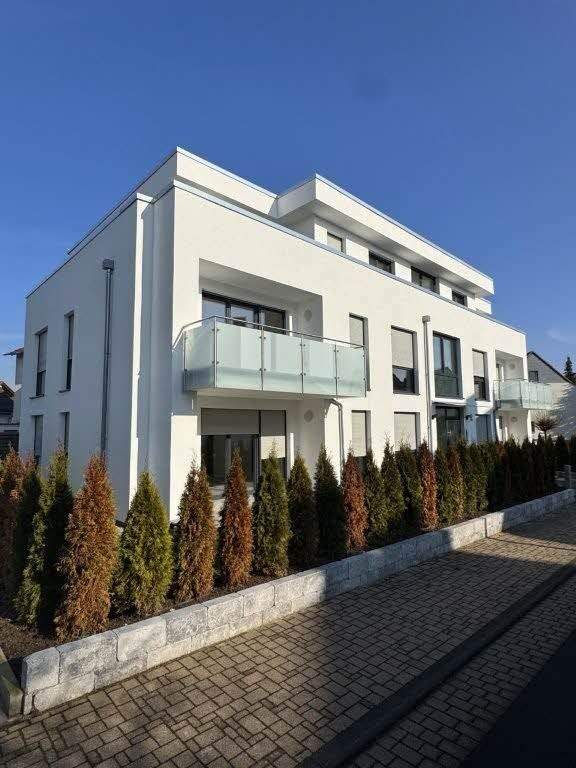 Квартира с 3 комнатами в Кассель, Германия № 248323