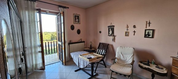 3 rooms Apartment in Aci Sant'Antonio, Italy No. 279490 13