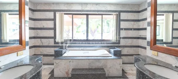 Moradia T7 em Nai Harn Beach, Thailand N.º 60370 10