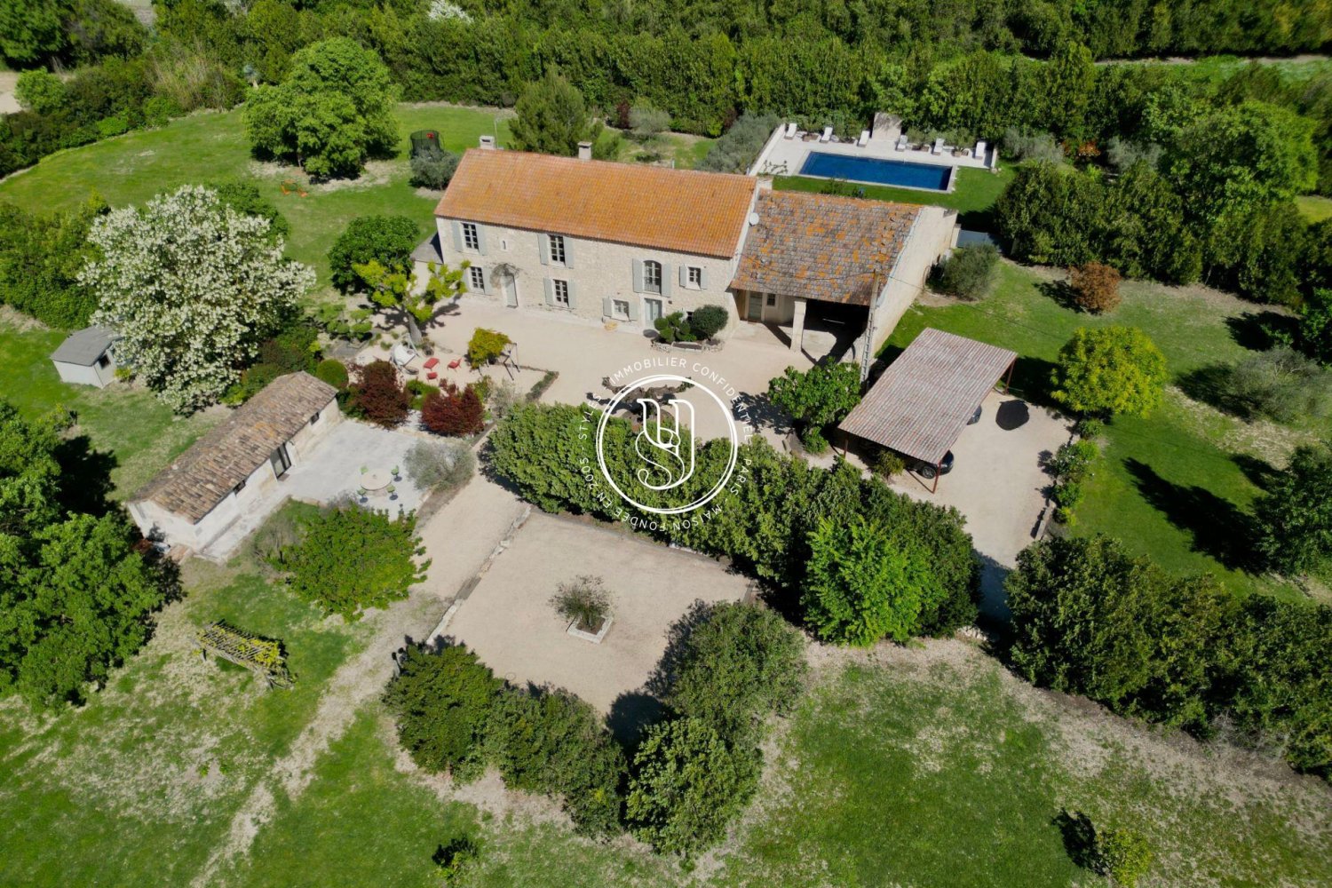 10 bedrooms House in Saint-Remy-de-Provence, France No. 303894