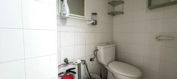 80m² Commercial property in Torrevieja, Spain No. 163419 4