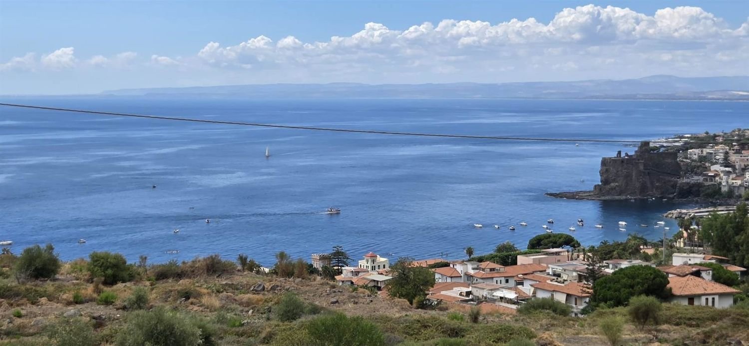 Apartamento T5 em Aci Castello, Italy N.º 358591