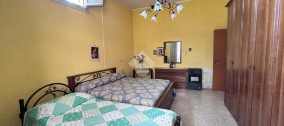 2 bedrooms Villa in Grumo Nevano, Italy No. 273369 20