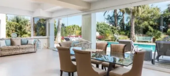 5 bedrooms Villa in Estepona, Spain No. 105630 20