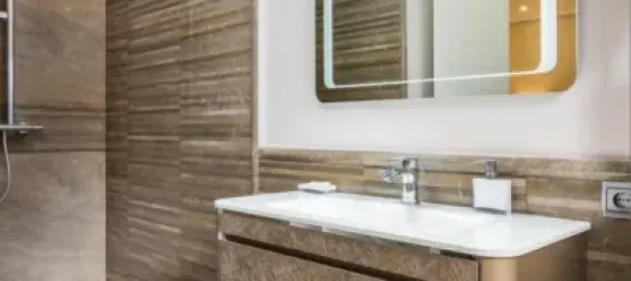 5 bedrooms Villa in Estepona, Spain No. 105630 17