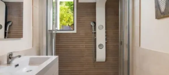 5 bedrooms Villa in Estepona, Spain No. 105630 6