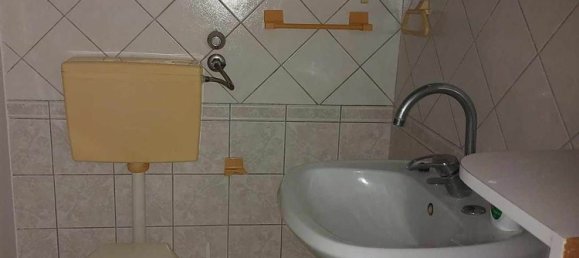 Дом с 6 комнатами в Наро, Италия № 115556 5