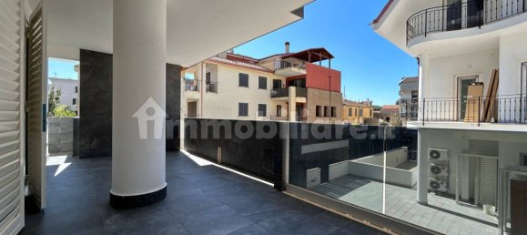 3 bedrooms Apartment in Caserta, Italy No. 194758 10