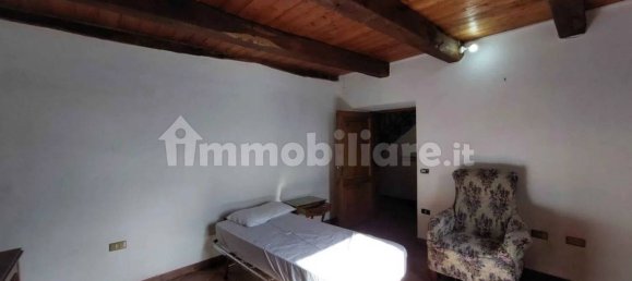 Villa de 4 dormitorios en Poppi, Italy No. 209364 33