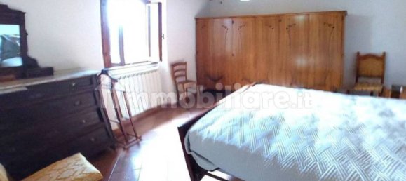 Villa de 4 dormitorios en Poppi, Italy No. 209364 10