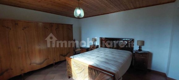 Villa de 4 dormitorios en Poppi, Italy No. 209364 13