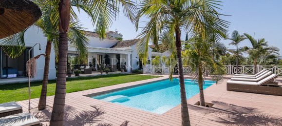 4 Schlafzimmer Villa in Marbella, Spain, Nr. 75414 3
