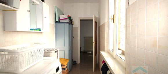 4 rooms House in Udine, Italy No. 21543 7