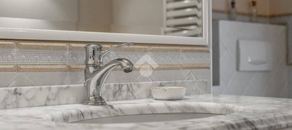 5 bedrooms Villa in Varano de' Melegari, Italy No. 206503 27