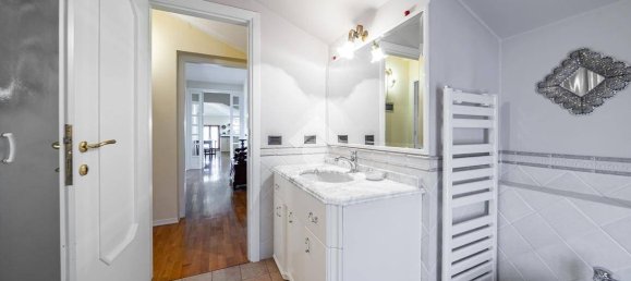 5 bedrooms Villa in Varano de' Melegari, Italy No. 206503 32