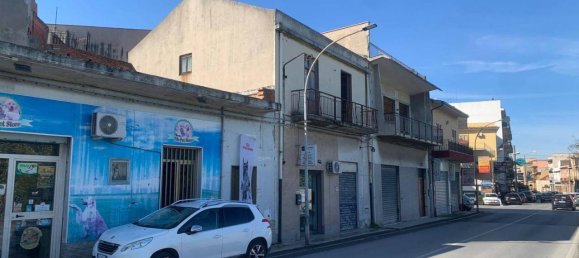 Дом с 6 комнатами в Паче дель Мела, Италия № 153924 2