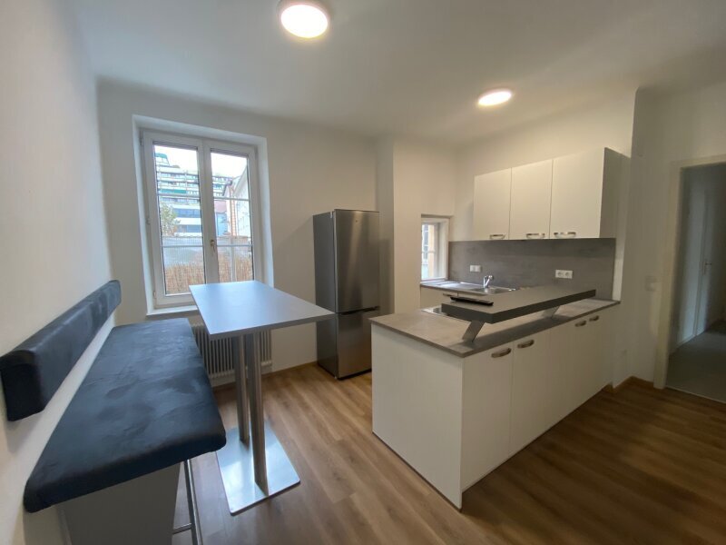 4 rooms Apartment in Salzburg, Austria No. 164517