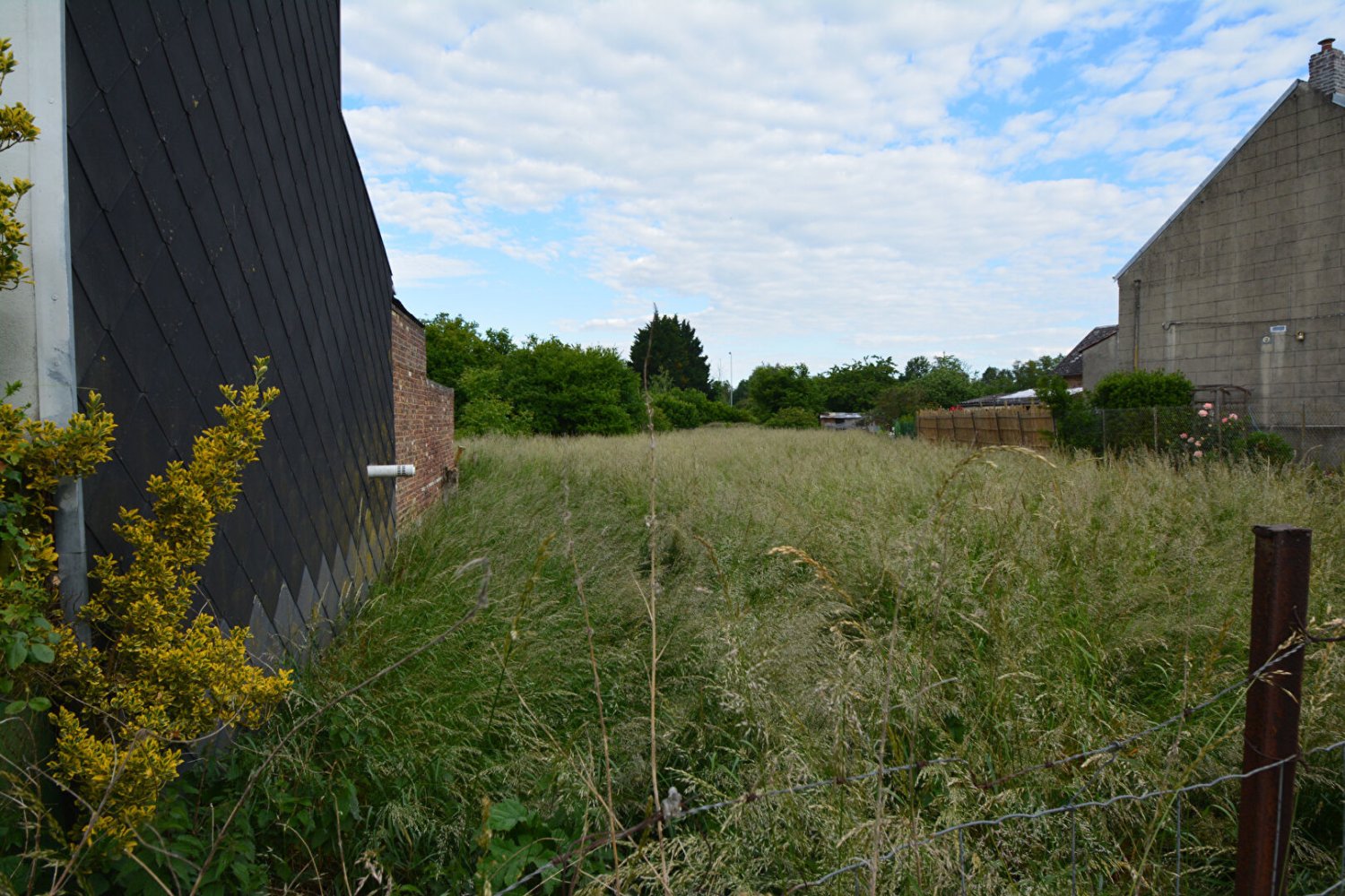 Grundstück in Tergnier, France, Nr. 85701