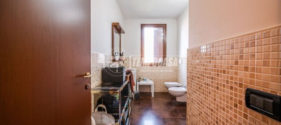 2 rooms Apartment in San Cesario sul Panaro, Italy No. 60401 6