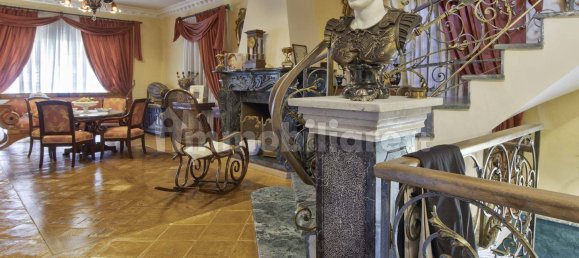 4 Schlafzimmer Villa in Rome, Italy, Nr. 350748 6