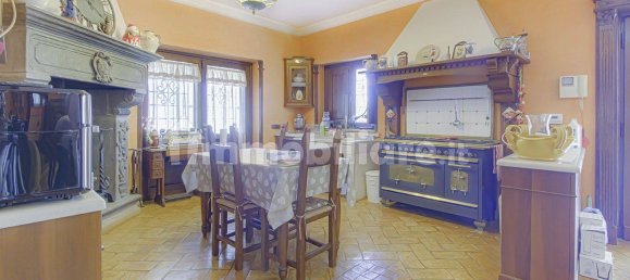 4 Schlafzimmer Villa in Rome, Italy, Nr. 350748 30