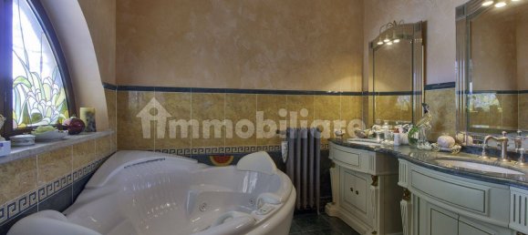 4 Schlafzimmer Villa in Rome, Italy, Nr. 350748 35